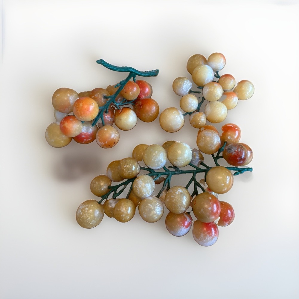 Vintage‎ Alabaster Stone Fruit Grapes 3 Cluster Orange Yellow Plastic Stem *READ